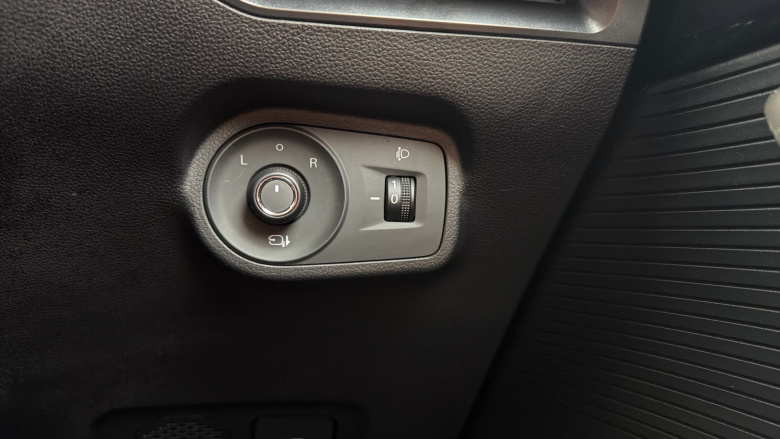 MG MG4 150kW Trophy EV Long Range 64kWh 5dr Auto Electric Hatchback